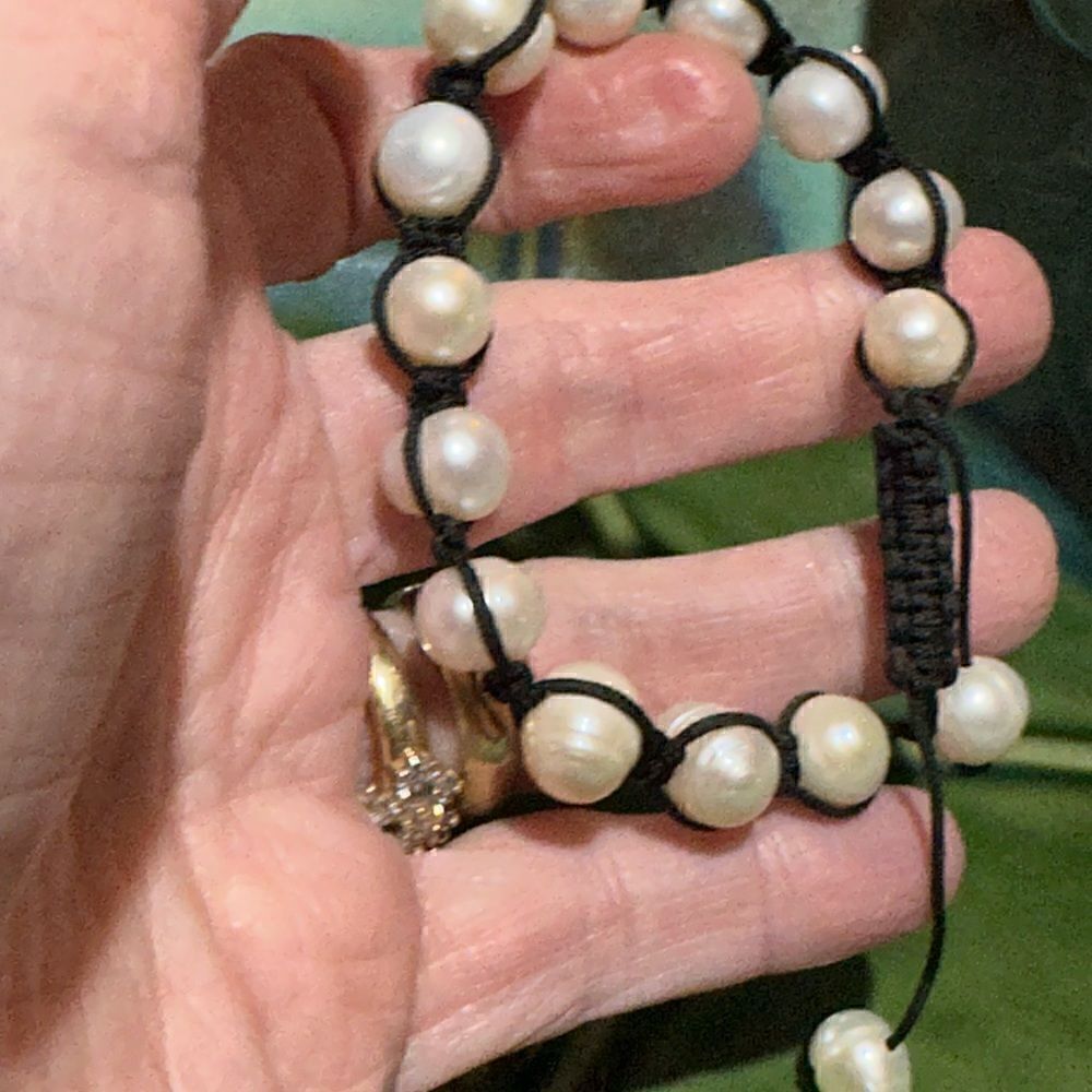 Handcrafted Genuine Freshwater Pearls Strung Bracelet Adjustable Sizing - Picture 2 of 3